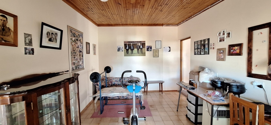 4 Bedroom Property for Sale in Albertinia Western Cape